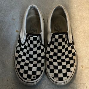 CHECKERED VANS